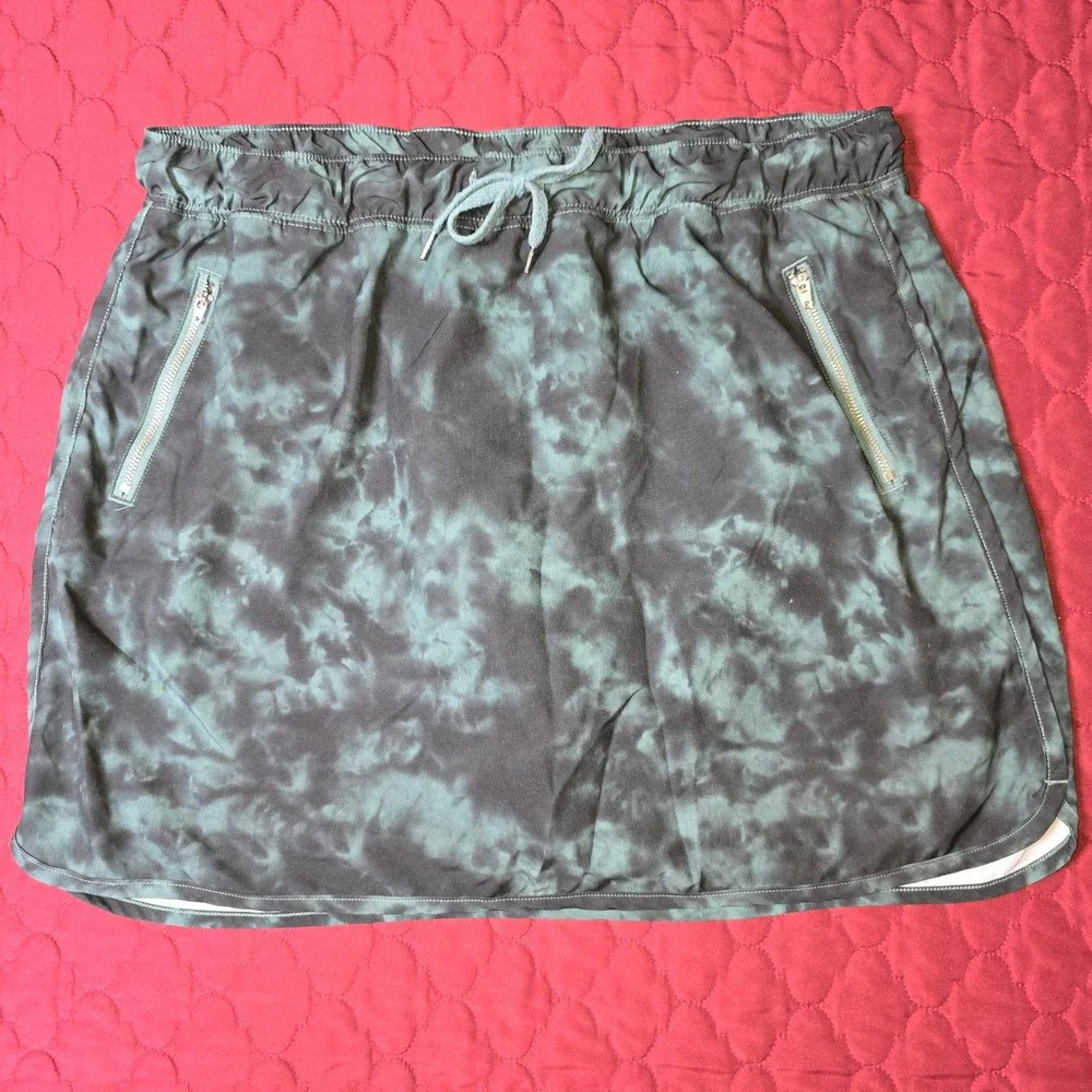 Studio by EnergyZone Forrest‎ Green Tie Dye Skort Zipper Pockets XL